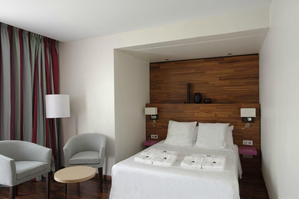 hotel-le-cristal-1